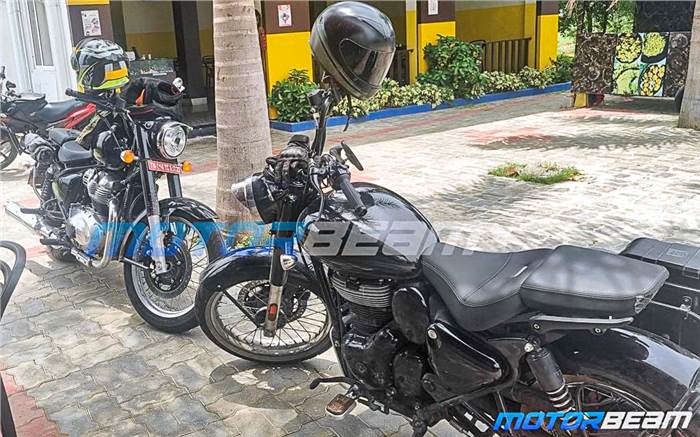 Royal Enfield 350cc bobber, Classic 650 spied